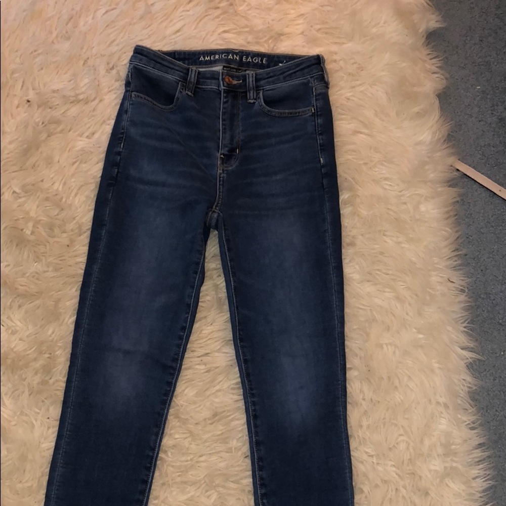 American eagle skinny jeans!!